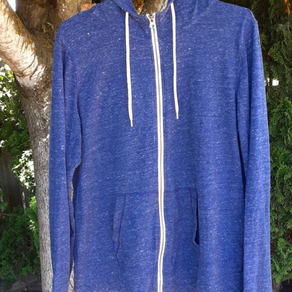 2XL Blue zip up sweater.